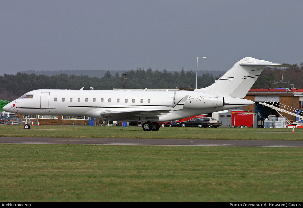 Aircraft Photo of LX-VIP | Bombardier Global Express (BD-700-1A10) | AirHistory.net #153623
