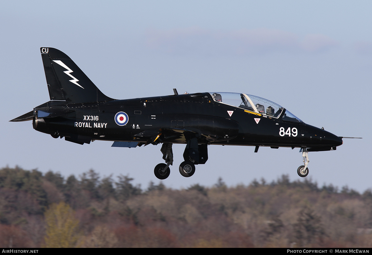 Aircraft Photo of XX316 | British Aerospace Hawk T1A | UK - Navy | AirHistory.net #153626