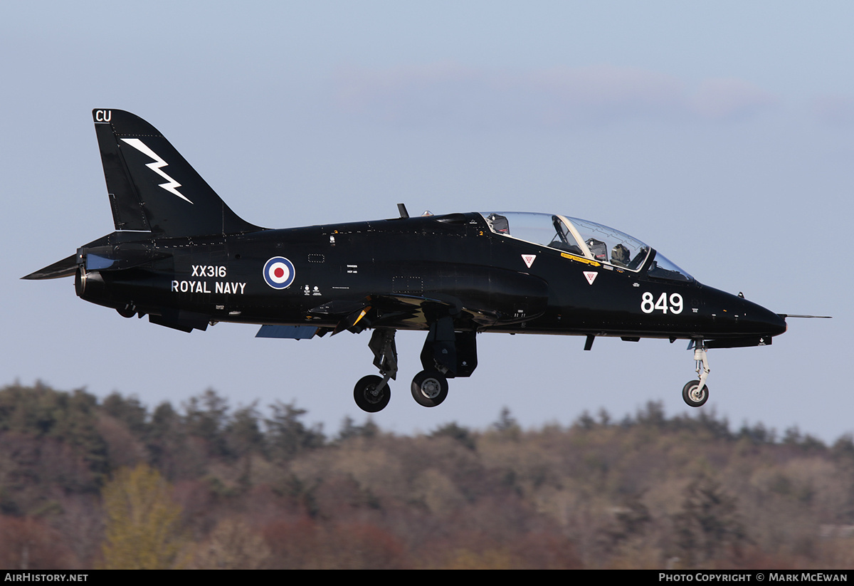 Aircraft Photo of XX316 | British Aerospace Hawk T.1A | UK - Navy | AirHistory.net #153626