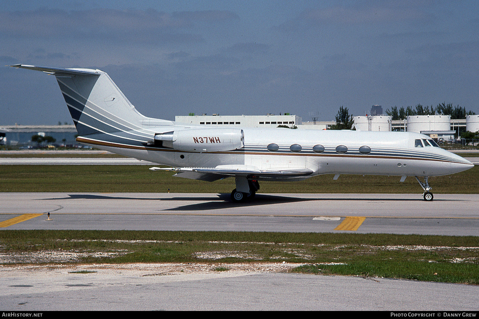 Aircraft Photo of N37WH | Grumman G-1159 Gulfstream II-SP | AirHistory.net #153633