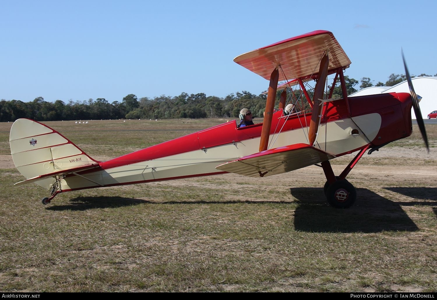 Aircraft Photo of VH-BJE | De Havilland D.H. 82A Tiger Moth | AirHistory.net #153798