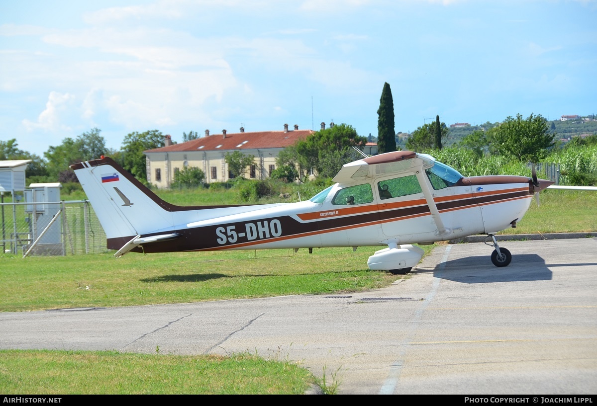 Aircraft Photo of S5-DHO | Reims F172N Skyhawk 100 II | Lipican Aer | AirHistory.net #153800