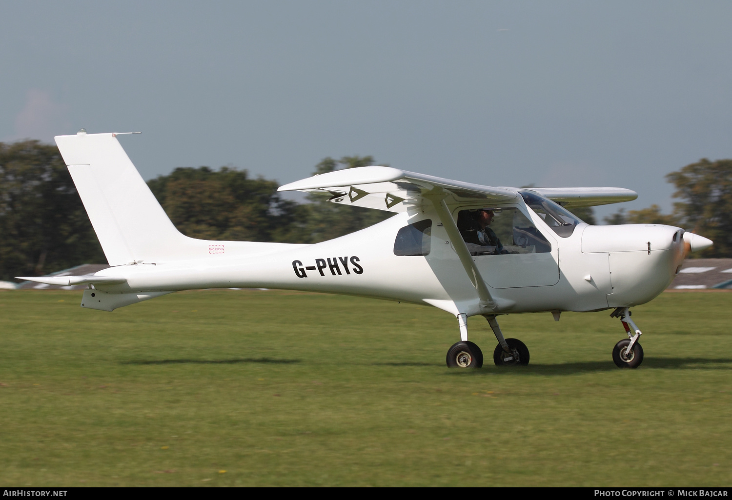 Aircraft Photo of G-PHYS | Jabiru SP-470 | AirHistory.net #153916