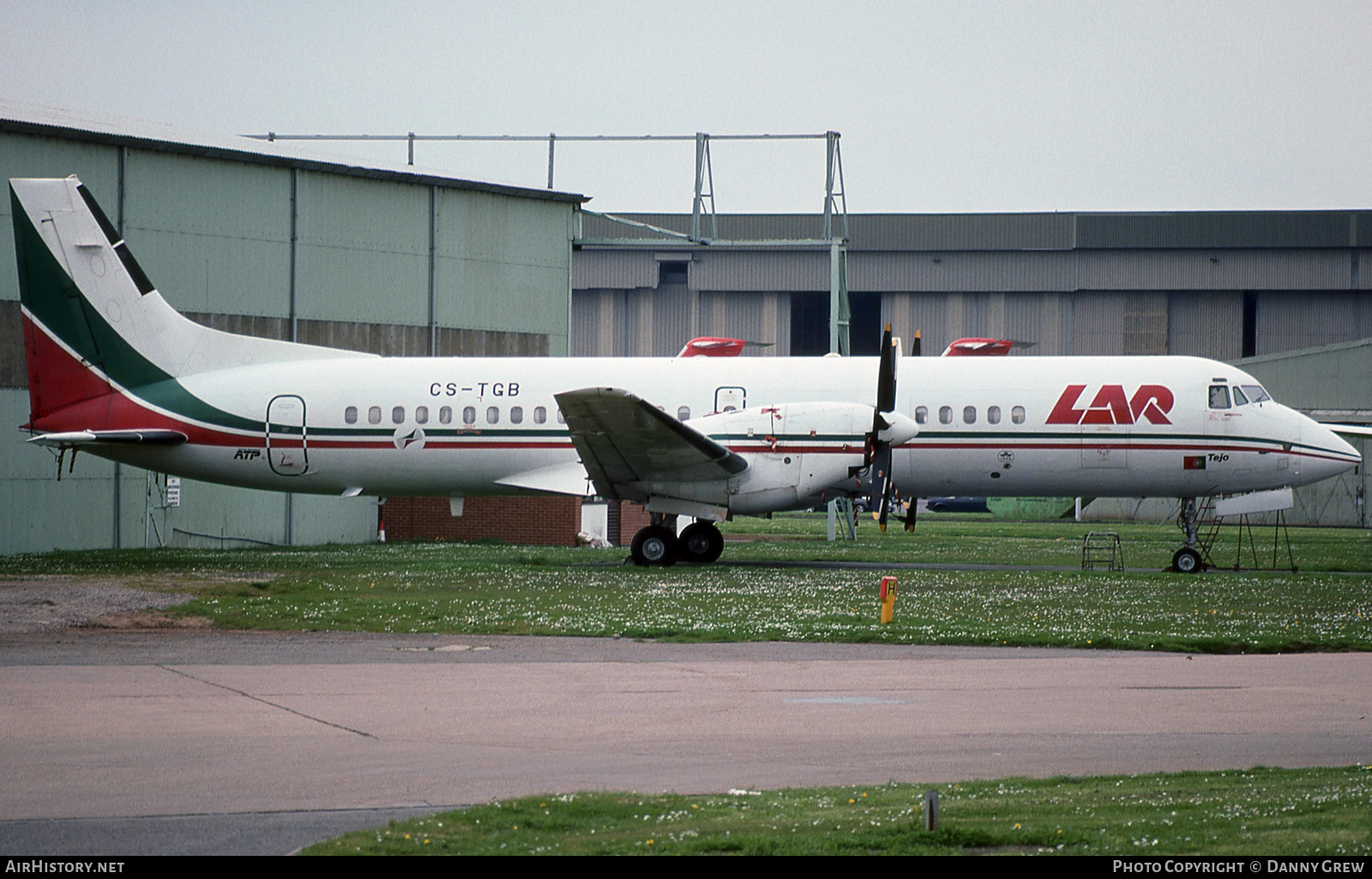 Aircraft Photo of CS-TGB | British Aerospace ATP | LAR - Linhas Aereas Regionais | AirHistory.net #154002