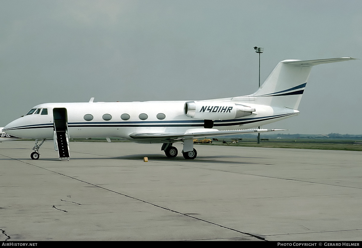 Aircraft Photo of N401HR | Grumman G-1159 Gulfstream II | AirHistory.net #154057