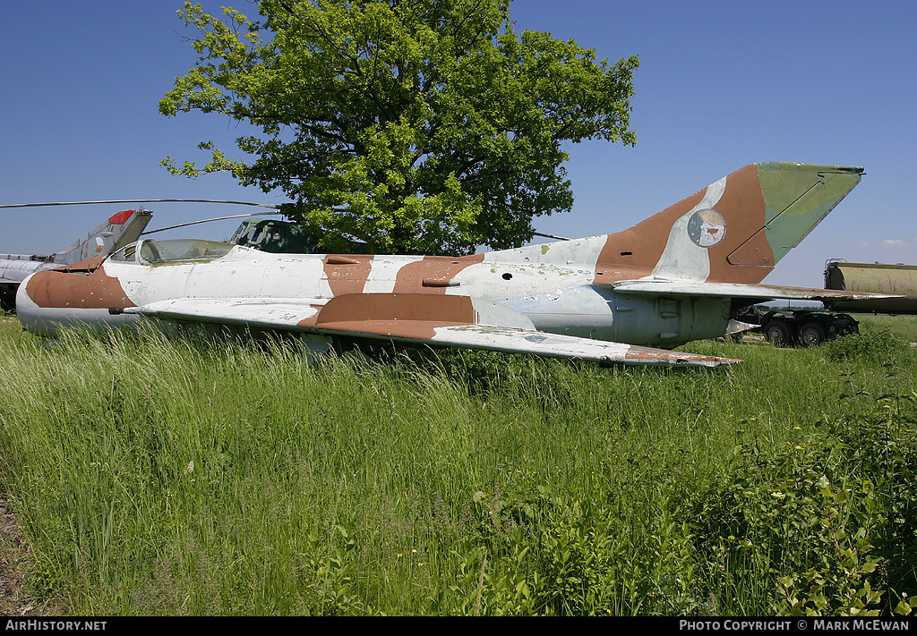 Aircraft Photo of 1323 | Aero S-105 (MiG-19S) | Czechoslovakia - Air Force | AirHistory.net #154162