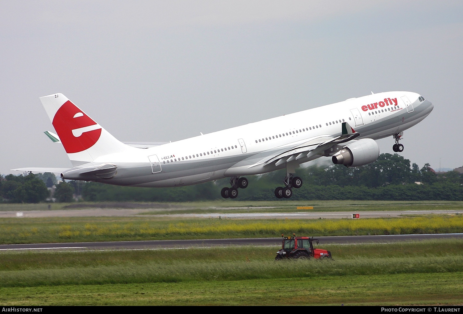 Aircraft Photo of I-EEZJ | Airbus A330-223 | Eurofly | AirHistory.net #154201