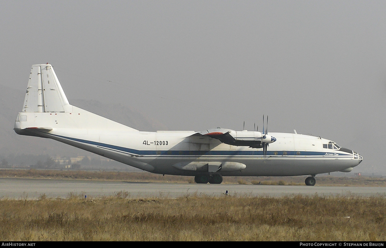 Aircraft Photo of 4L-12003 | Antonov An-12BP | AirHistory.net #154240