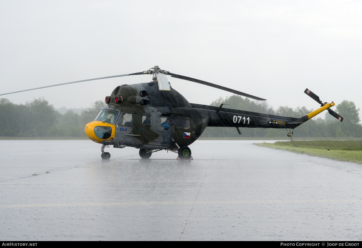Aircraft Photo of 0711 | Mil Mi-2 | Czechia - Air Force | AirHistory.net #154248