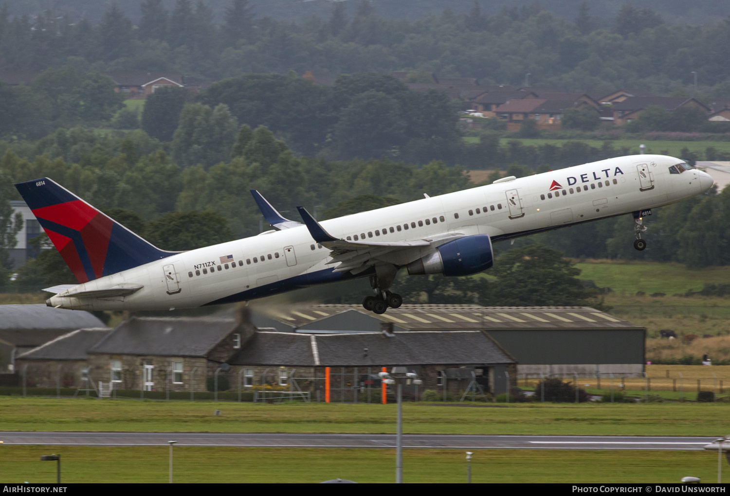 Aircraft Photo of N711ZX | Boeing 757-231 | Delta Air Lines | AirHistory.net #154252