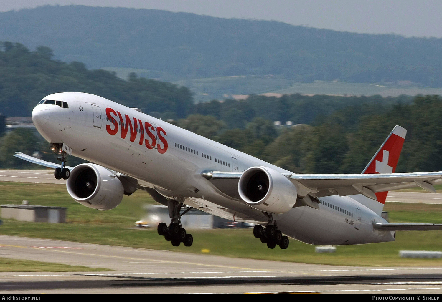Aircraft Photo of HB-JNE | Boeing 777-3DE/ER | Swiss International Air Lines | AirHistory.net #154314