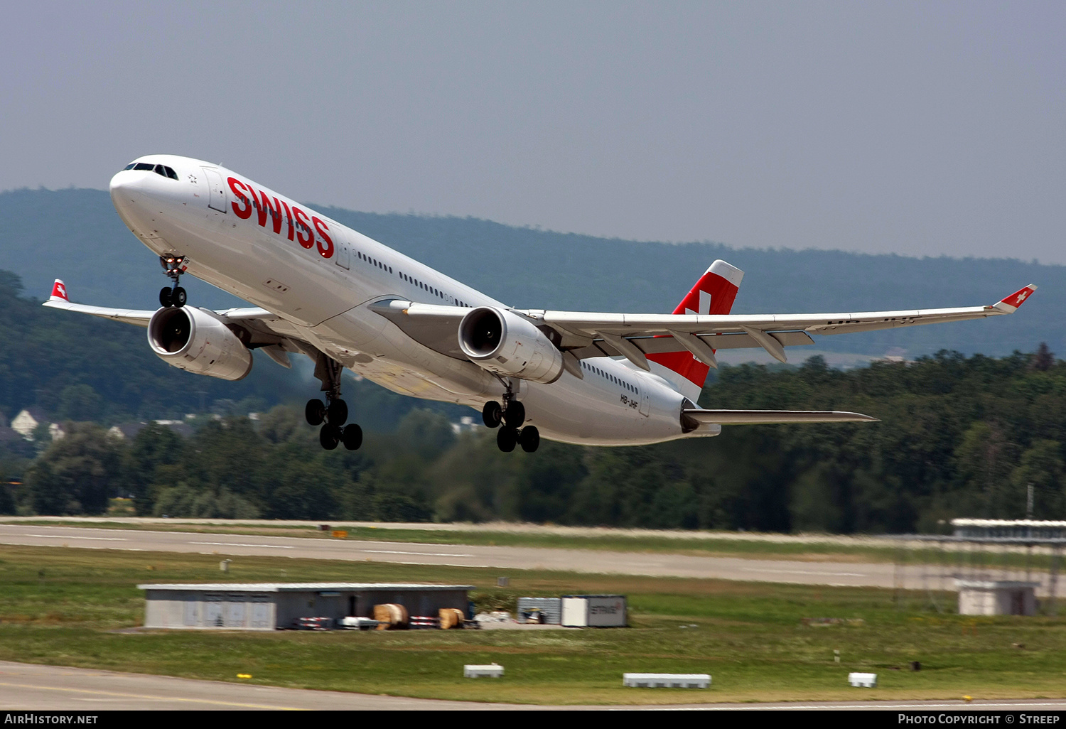 Aircraft Photo of HB-JHF | Airbus A330-343E | Swiss International Air Lines | AirHistory.net #154327