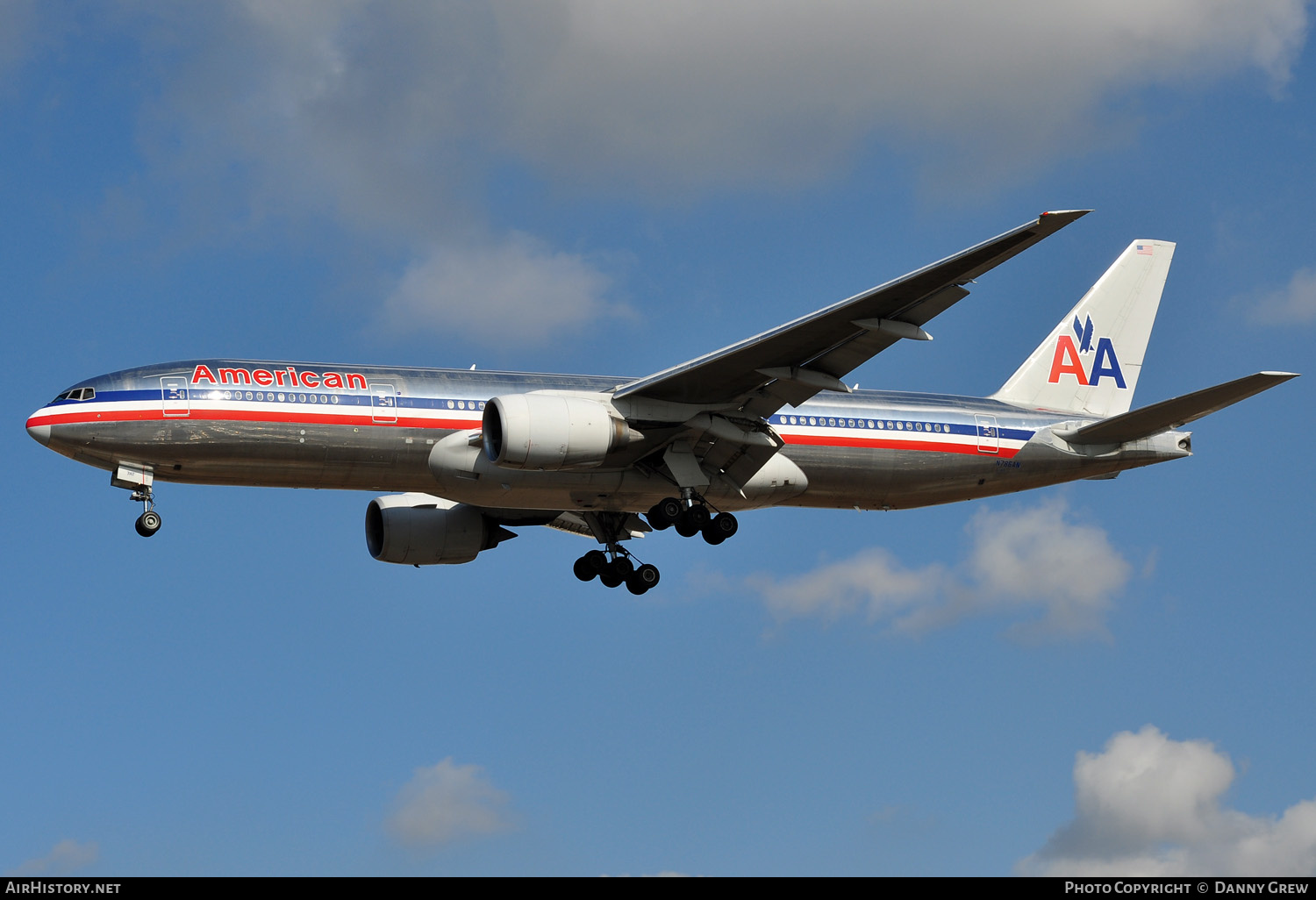 Aircraft Photo of N786AN | Boeing 777-223/ER | American Airlines | AirHistory.net #154356