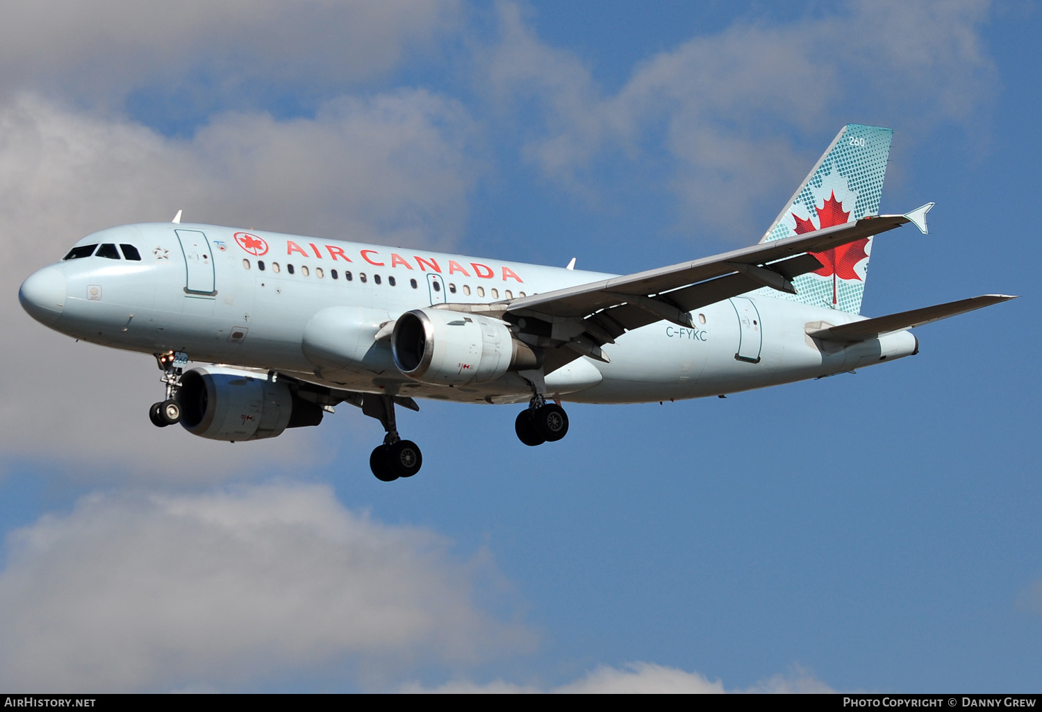 Aircraft Photo of C-FYKC | Airbus A319-114 | Air Canada | AirHistory.net #154359