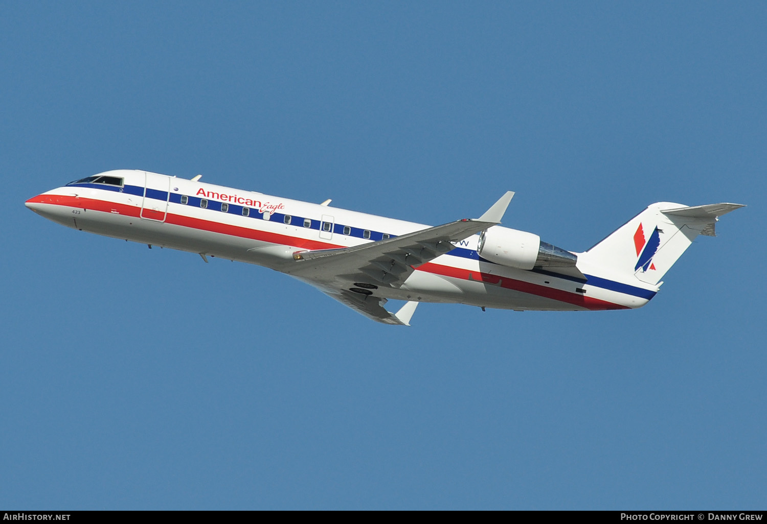 Aircraft Photo of N423SW | Bombardier CRJ-200LR (CL-600-2B19) | American Eagle | AirHistory.net #154374