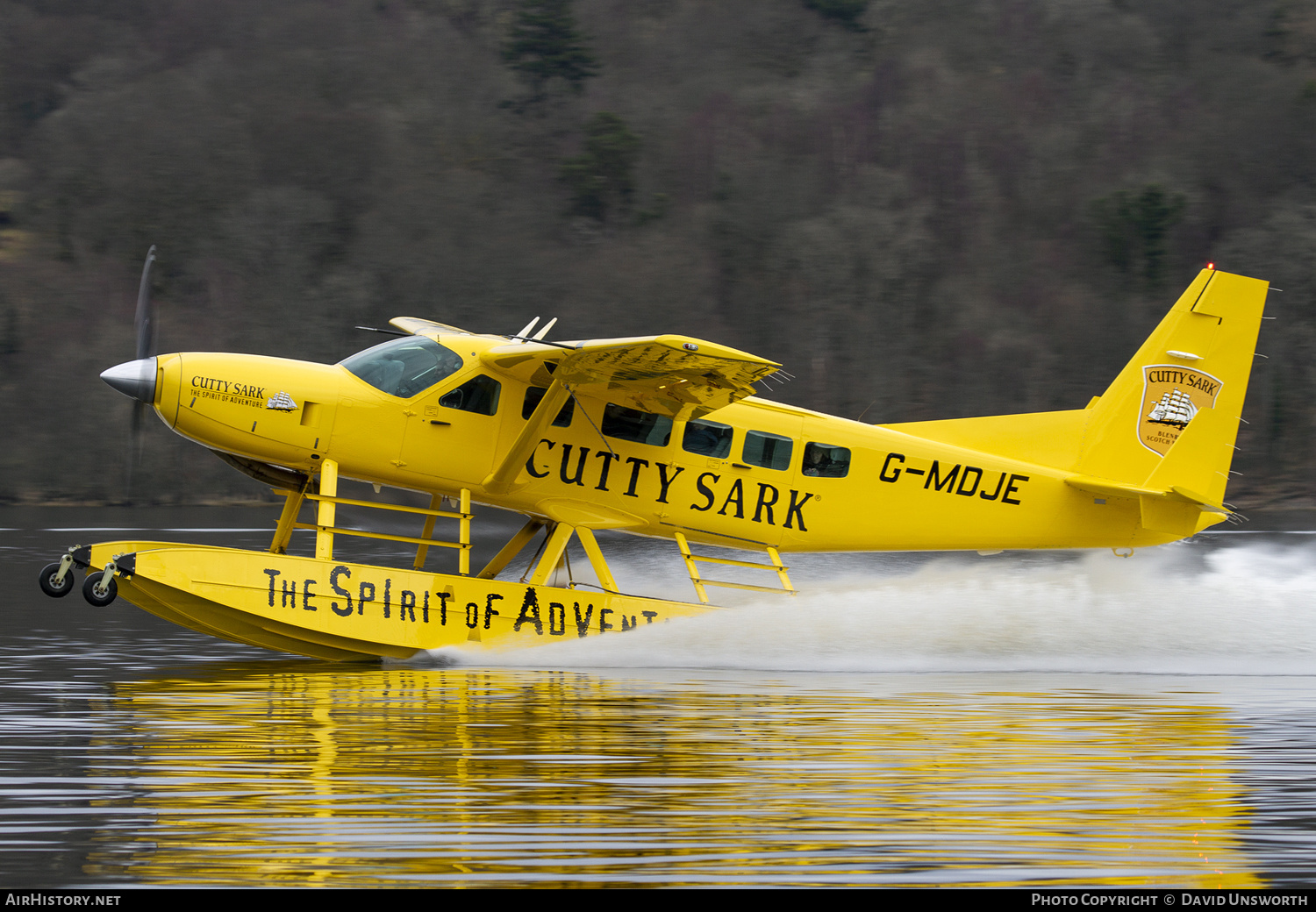 Aircraft Photo of G-MDJE | Cessna 208 Caravan I | Loch Lomond Seaplanes | AirHistory.net #154376