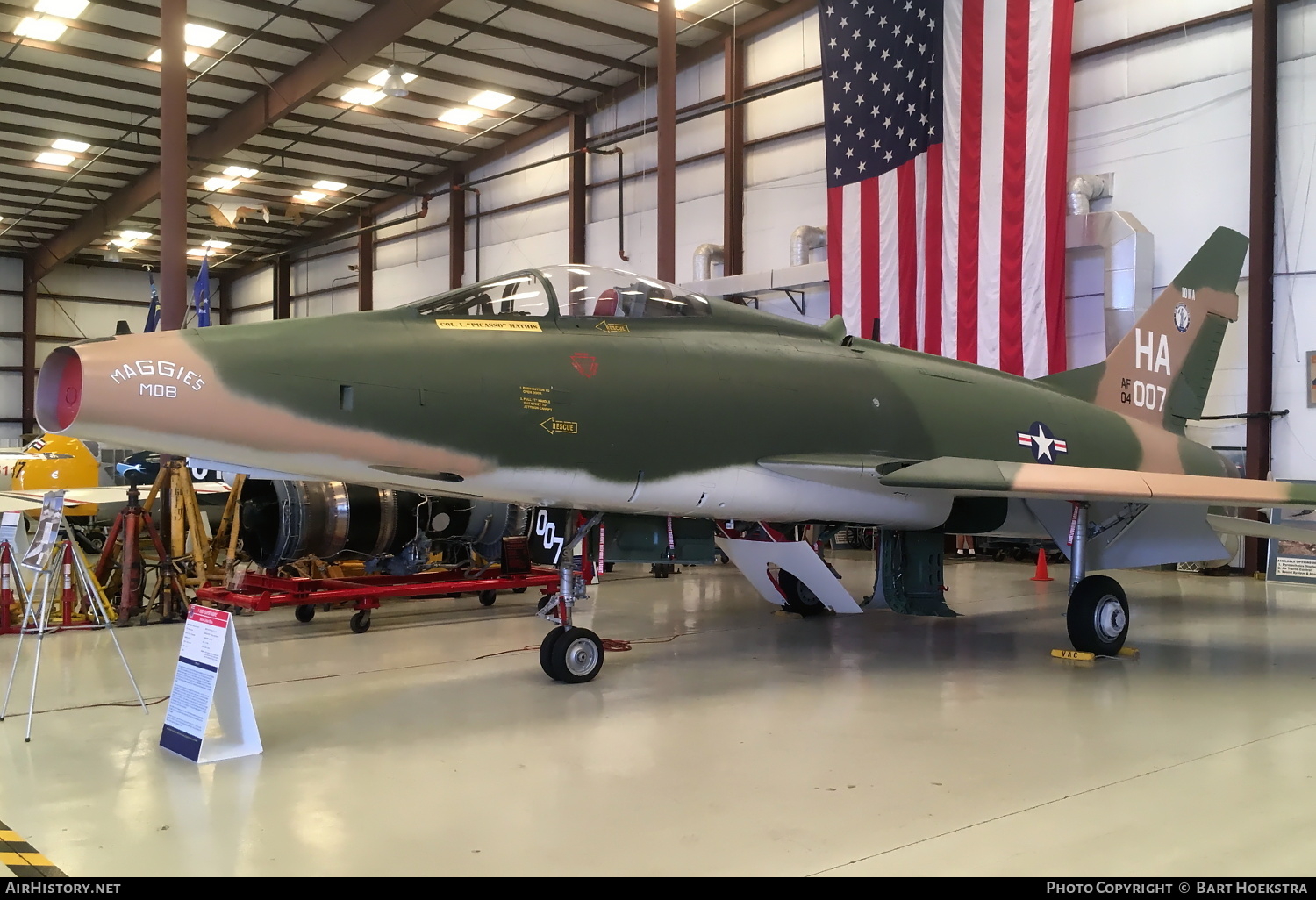 Aircraft Photo of AF04-007 | North American F-100D Super Sabre | USA - Air Force | AirHistory.net #154381