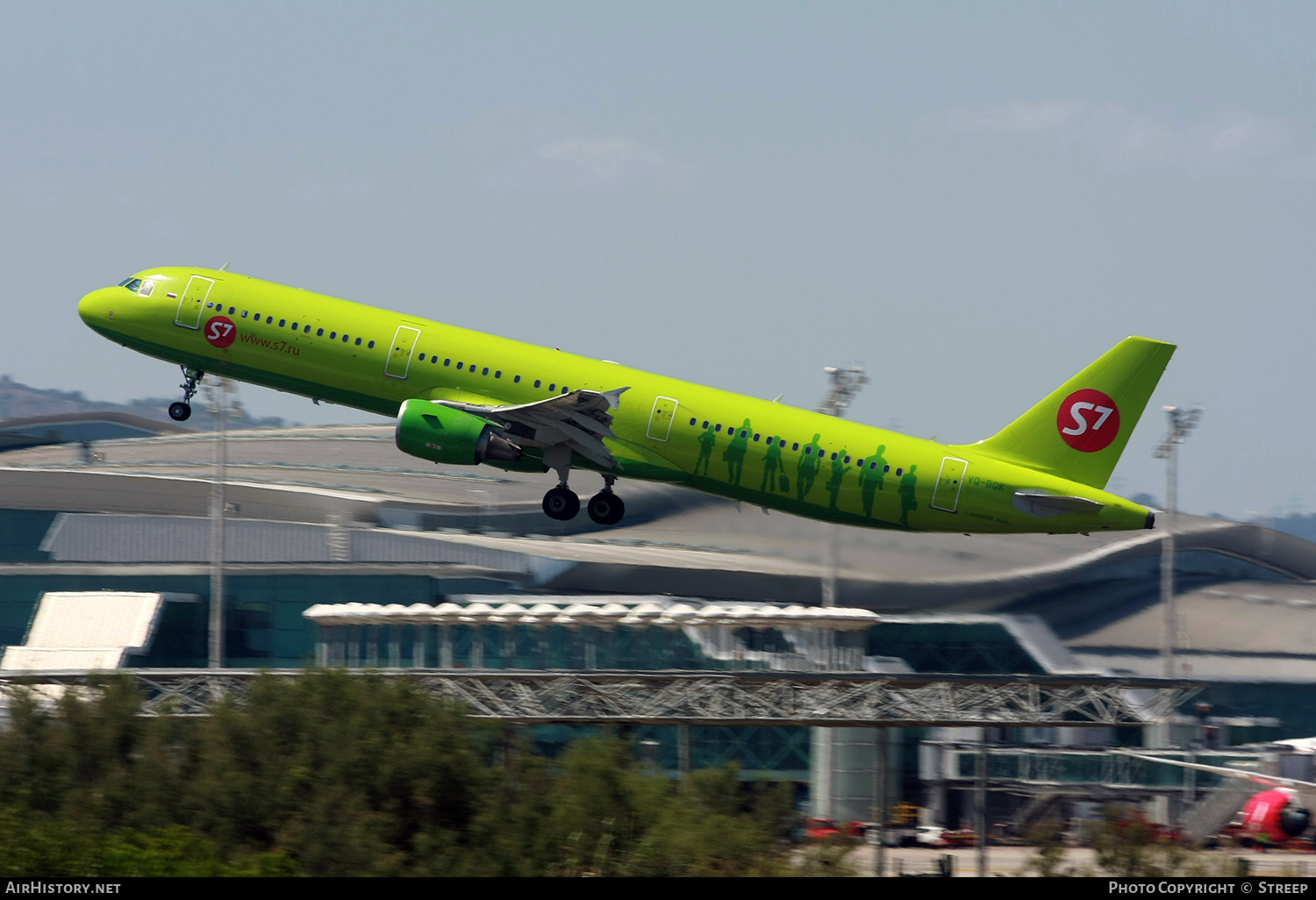 Aircraft Photo of VQ-BQK | Airbus A321-211 | S7 Airlines | AirHistory.net #154388