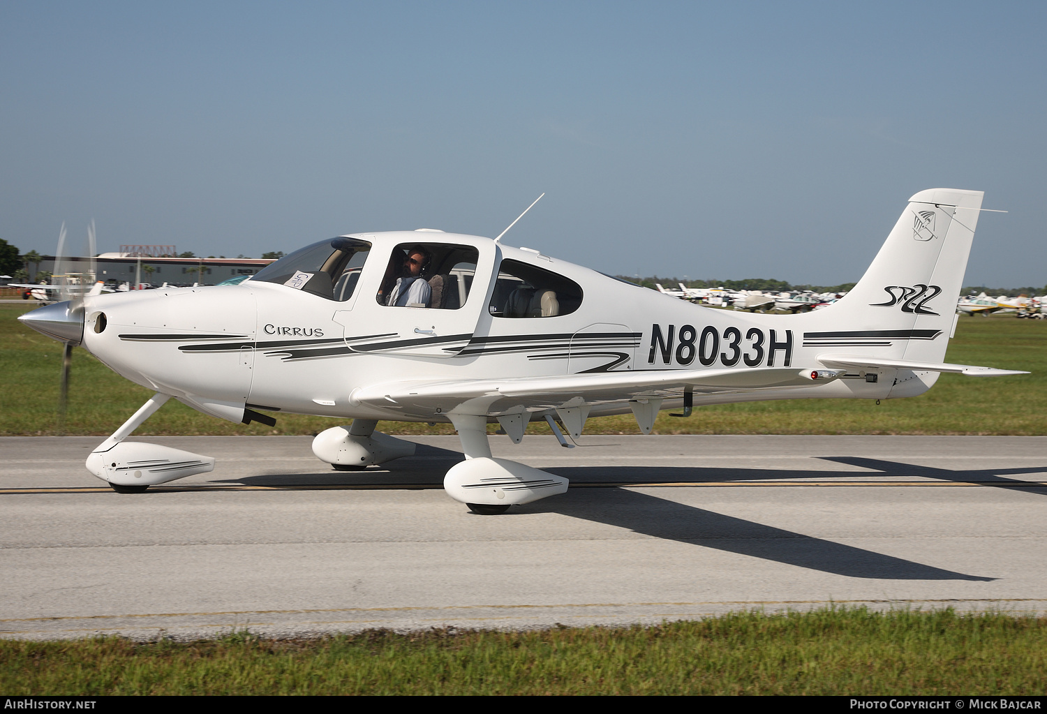 Aircraft Photo of N8033H | Cirrus SR-22 G1 | AirHistory.net #154396