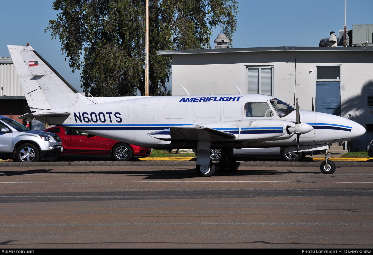 Aircraft Photo of N600TS | Piper PA-31-350 Navajo Chieftain | Ameriflight | AirHistory.net #154405