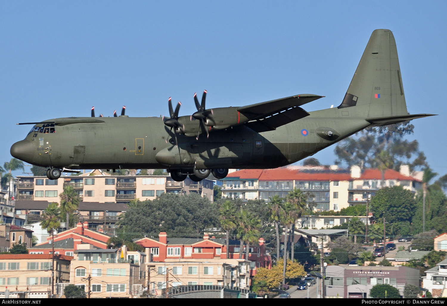 Aircraft Photo of ZH869 | Lockheed Martin C-130J-30 Hercules C4 | UK - Air Force | AirHistory.net #154407