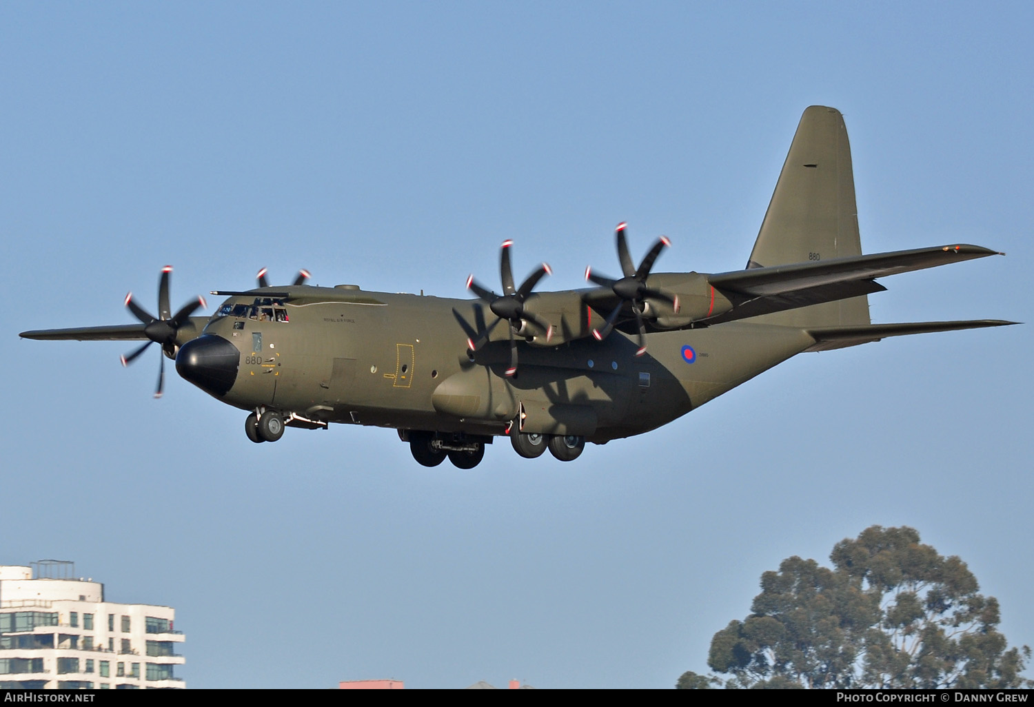 Aircraft Photo of ZH880 | Lockheed Martin C-130J Hercules C5 | UK - Air Force | AirHistory.net #154420