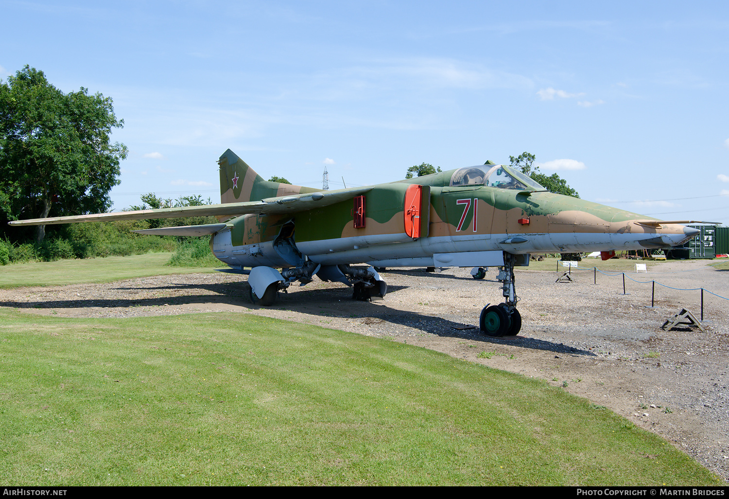 Aircraft Photo of 71 | Mikoyan-Gurevich MiG-27K | Russia - Air Force | AirHistory.net #154421