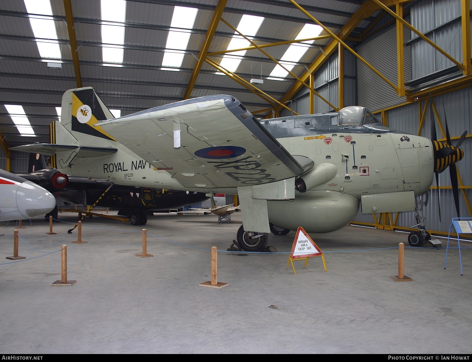 Aircraft Photo of XP226 | Fairey Gannet AEW.3 | UK - Navy | AirHistory.net #154459