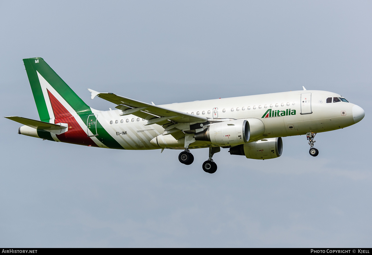 Aircraft Photo of EI-IMI | Airbus A319-112 | Alitalia | AirHistory.net #154479