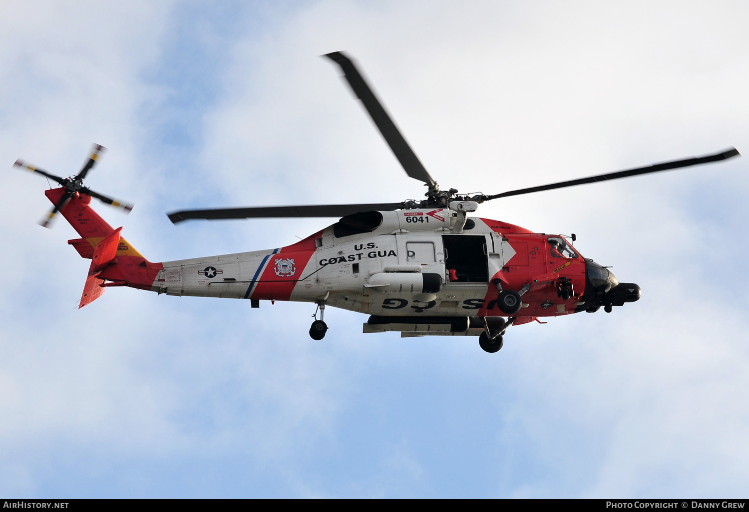 Aircraft Photo of 6041 | Sikorsky MH-60T Jayhawk (S-70B-5) | USA - Coast Guard | AirHistory.net #154508
