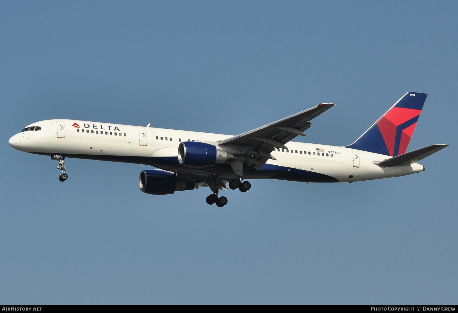 Aircraft Photo of N751AT | Boeing 757-212 | Delta Air Lines | AirHistory.net #154548