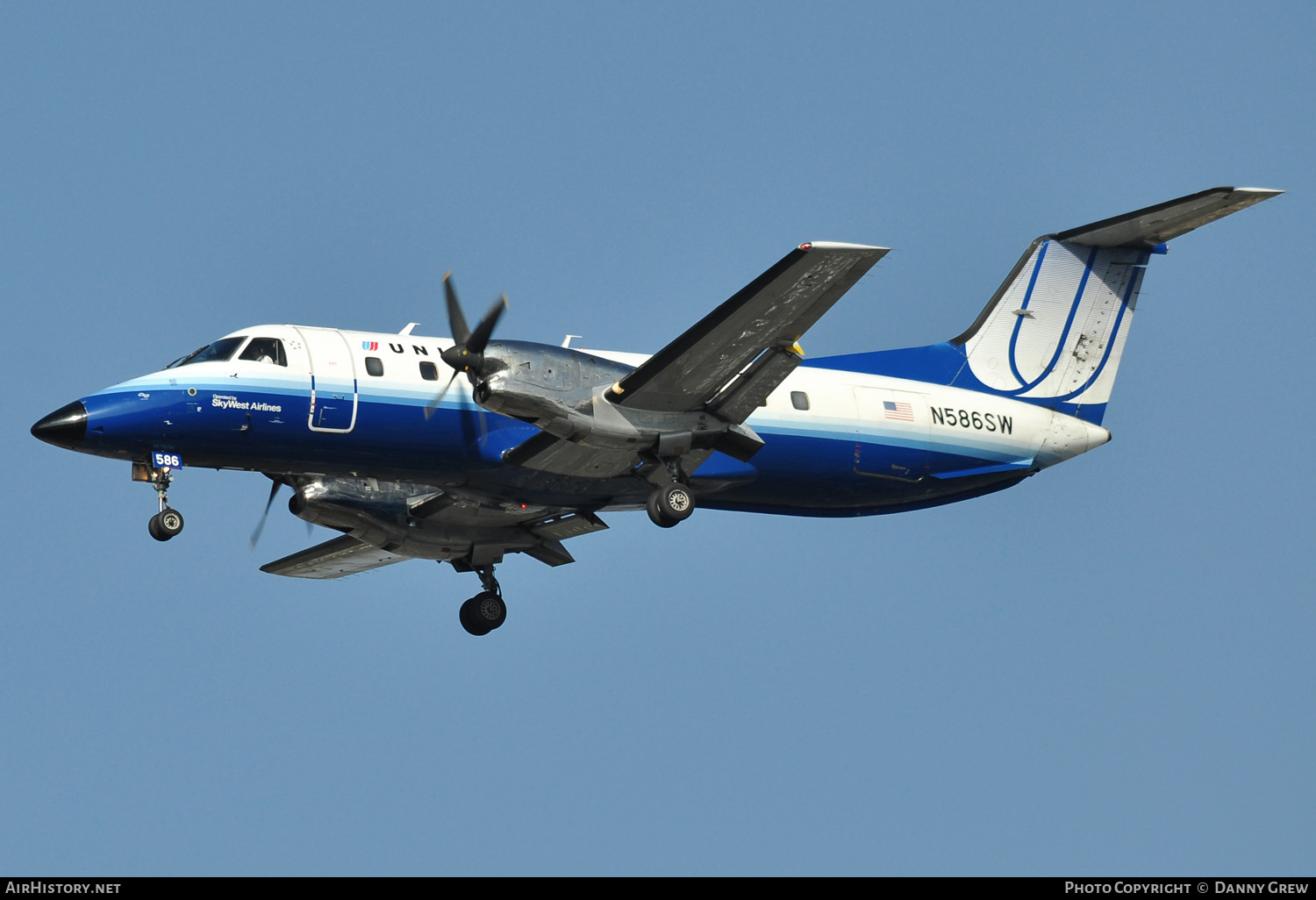 Aircraft Photo of N586SW | Embraer EMB-120ER Brasilia | United Express | AirHistory.net #154603
