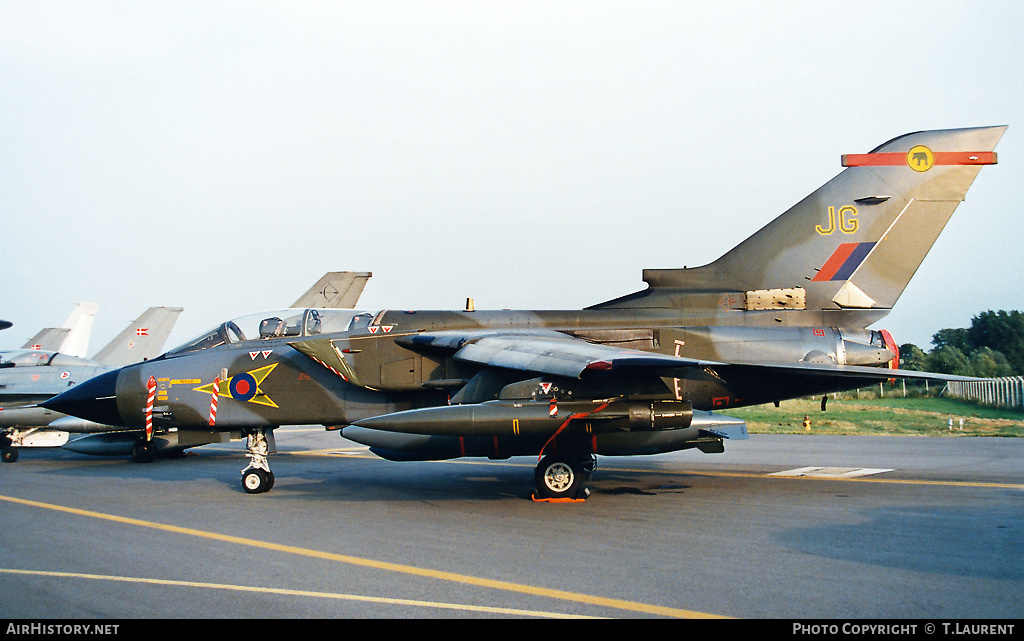 Aircraft Photo of ZA557 | Panavia Tornado GR1 | UK - Air Force | AirHistory.net #154626