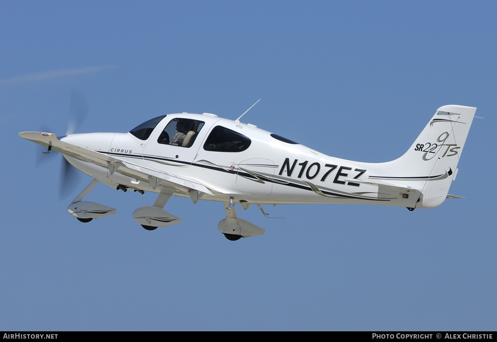 Aircraft Photo of N107EZ | Cirrus SR-22 G2-GTS | AirHistory.net #154646