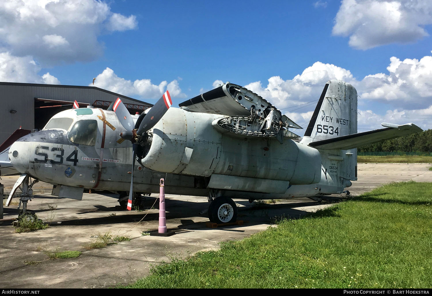 Aircraft Photo of N5244B / 136534 | Grumman S-2A(AT) Tracker | USA - Navy | AirHistory.net #154733