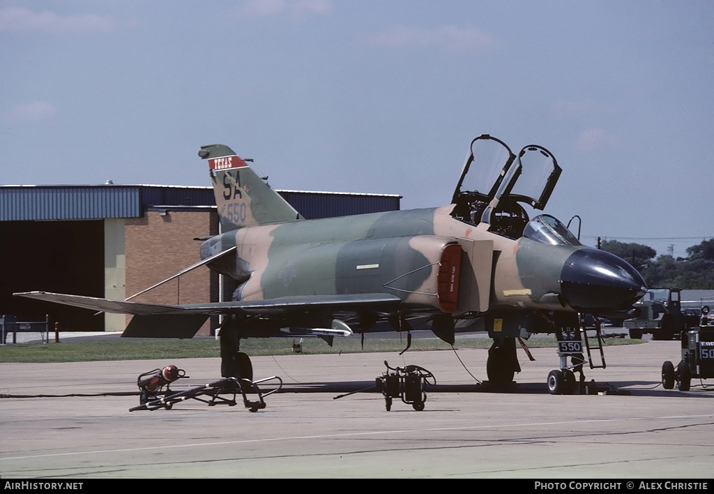 Aircraft Photo of 63-7550 / AF63-550 | McDonnell F-4C Phantom II | USA - Air Force | AirHistory.net #154913