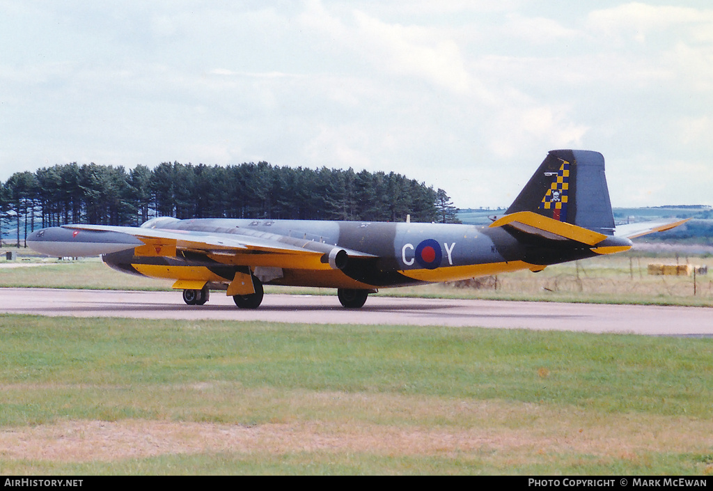 Aircraft Photo of WK123 | English Electric Canberra TT18 | UK - Air Force | AirHistory.net #155007