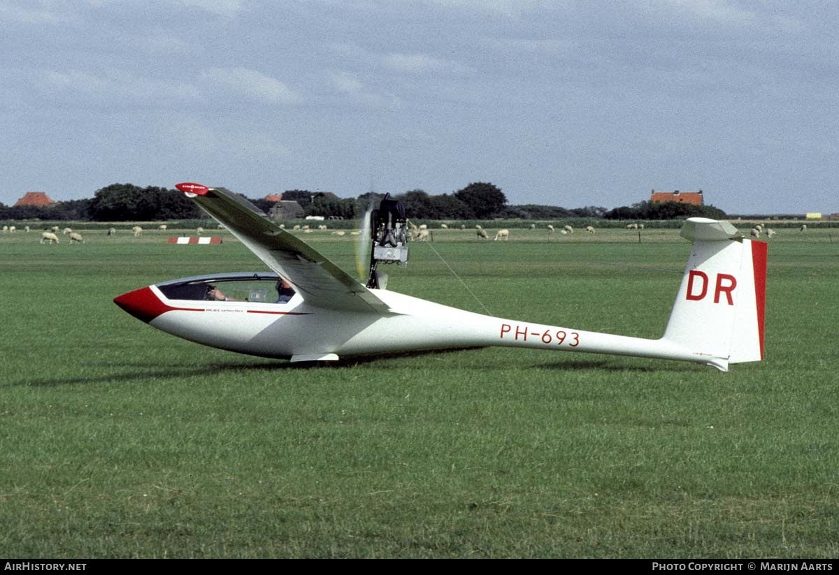 Aircraft Photo of PH-693 | Eiriavion PIK-20E | AirHistory.net #155119