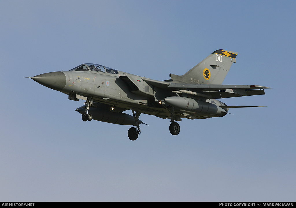 Aircraft Photo of ZE758 | Panavia Tornado F3 | UK - Air Force | AirHistory.net #155242