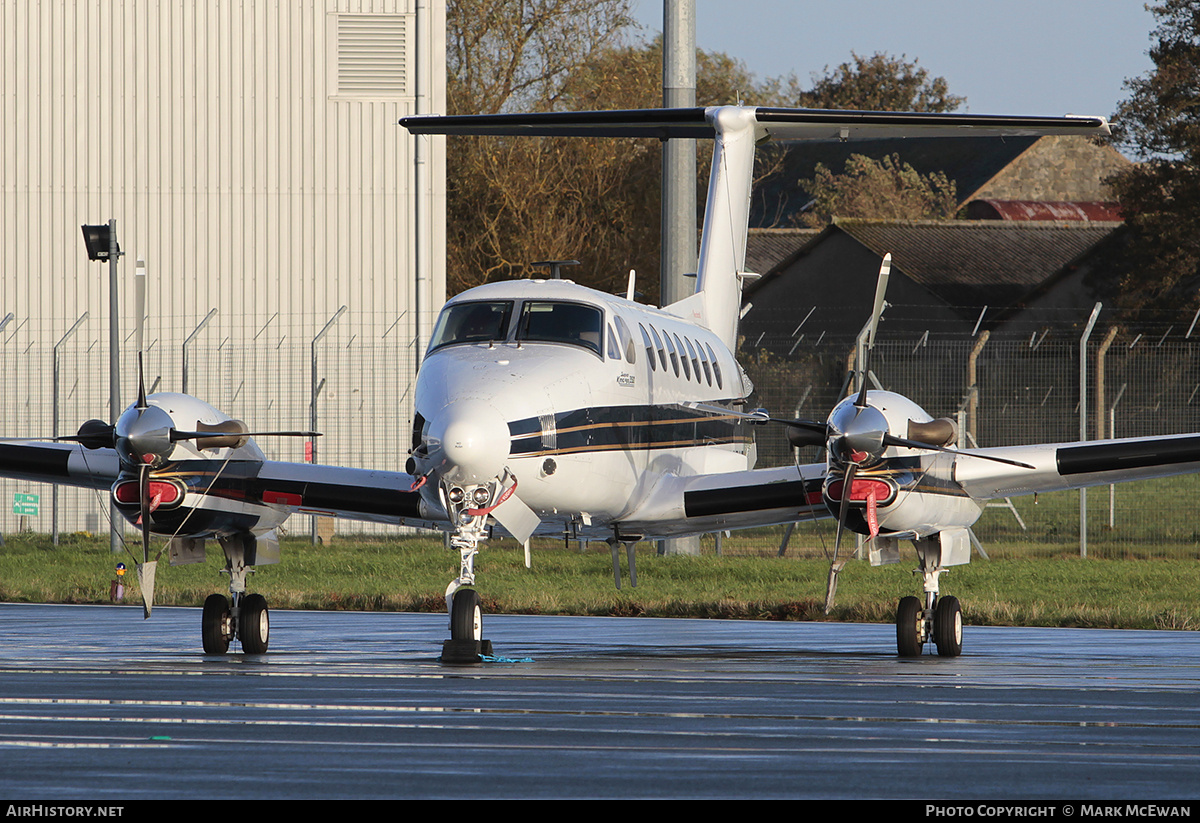 Aircraft Photo of N915MK | Raytheon 350 King Air (B300) | AirHistory.net #155256
