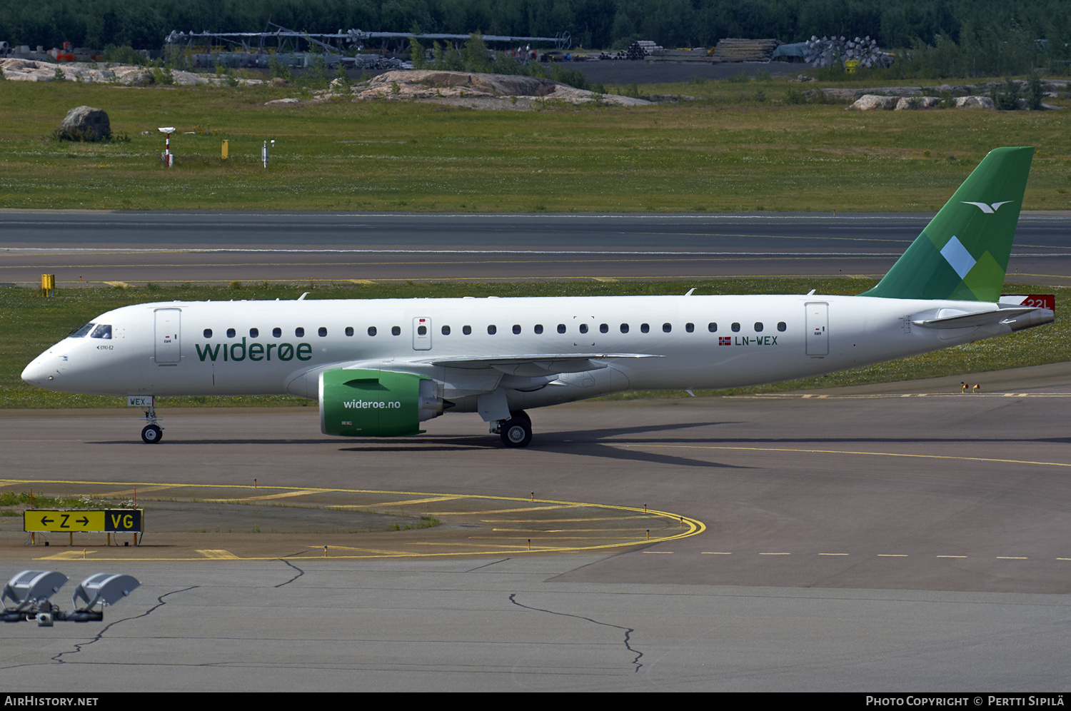 Aircraft Photo of LN-WEX | Embraer 190-E2 (ERJ-190-300) | Widerøe | AirHistory.net #155378