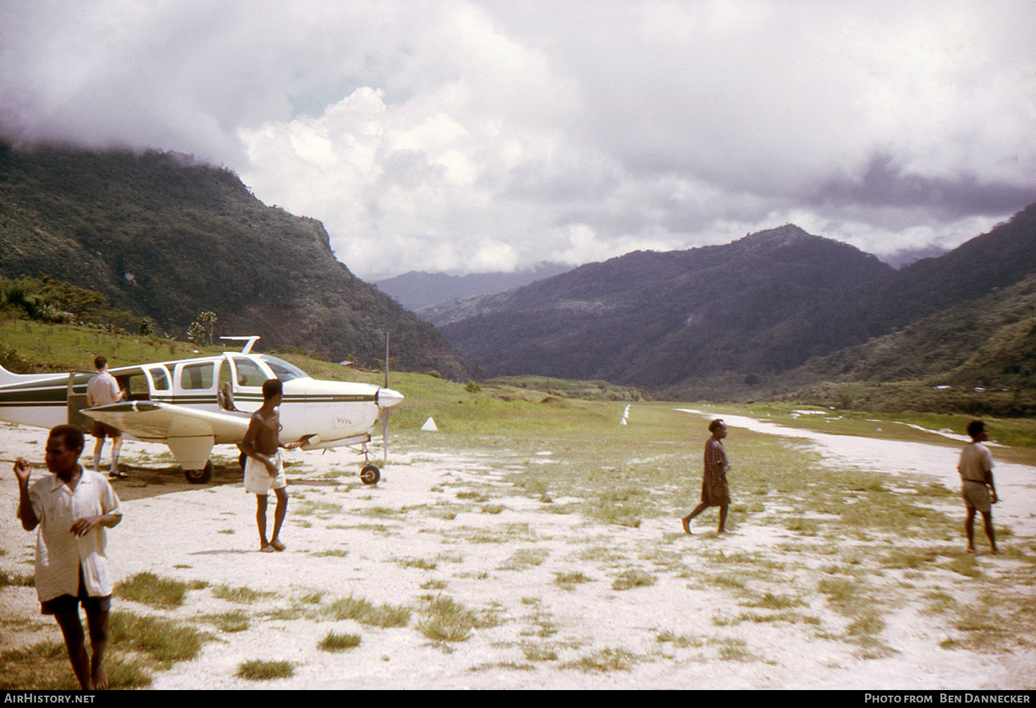 Airport photo of Kabwum (AYKB / KBM) in Papua New Guinea | AirHistory.net #155468