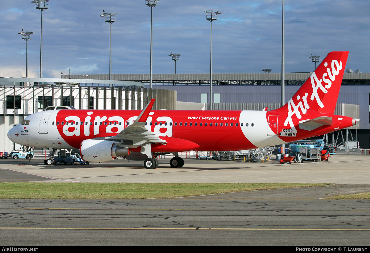 Aircraft Photo of F-WWBV | Airbus A320-216 | AirAsia | AirHistory.net #155601