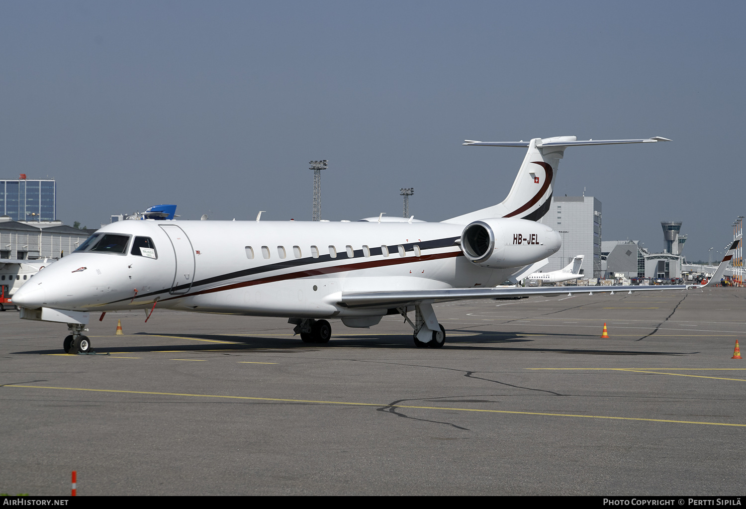 Aircraft Photo of HB-JEL | Embraer ERJ-135ER (EMB-135ER) | G5 Executive | AirHistory.net #155626