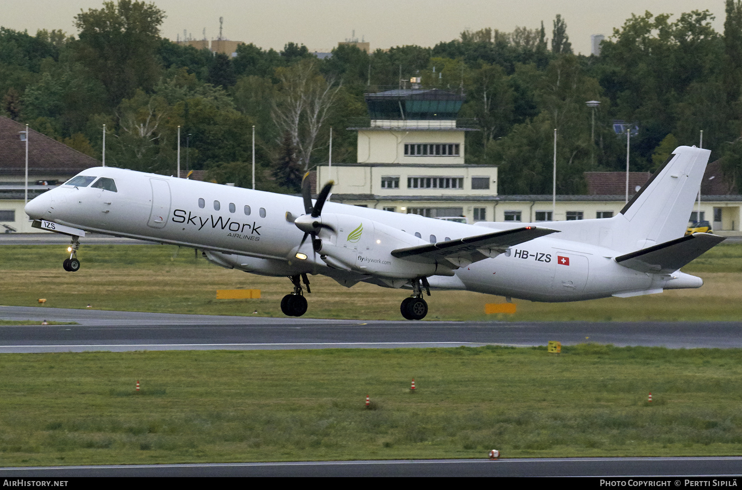 Aircraft Photo of HB-IZS | Saab 2000 | SkyWork Airlines | AirHistory.net #155629