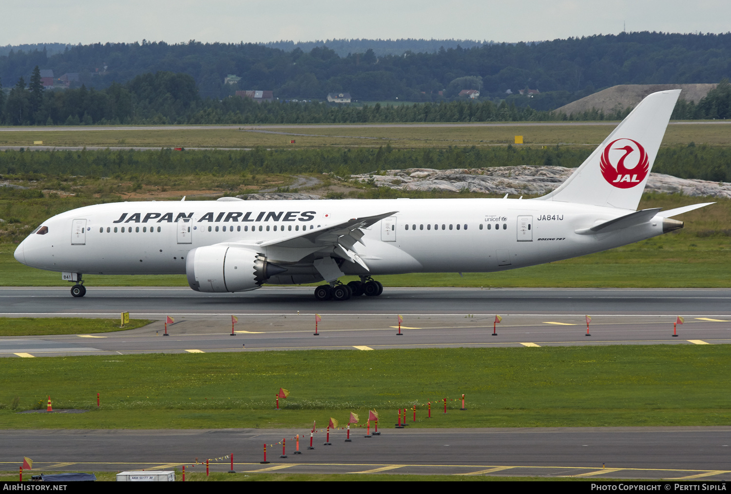 Aircraft Photo of JA841J | Boeing 787-8 Dreamliner | Japan Airlines - JAL | AirHistory.net #155673