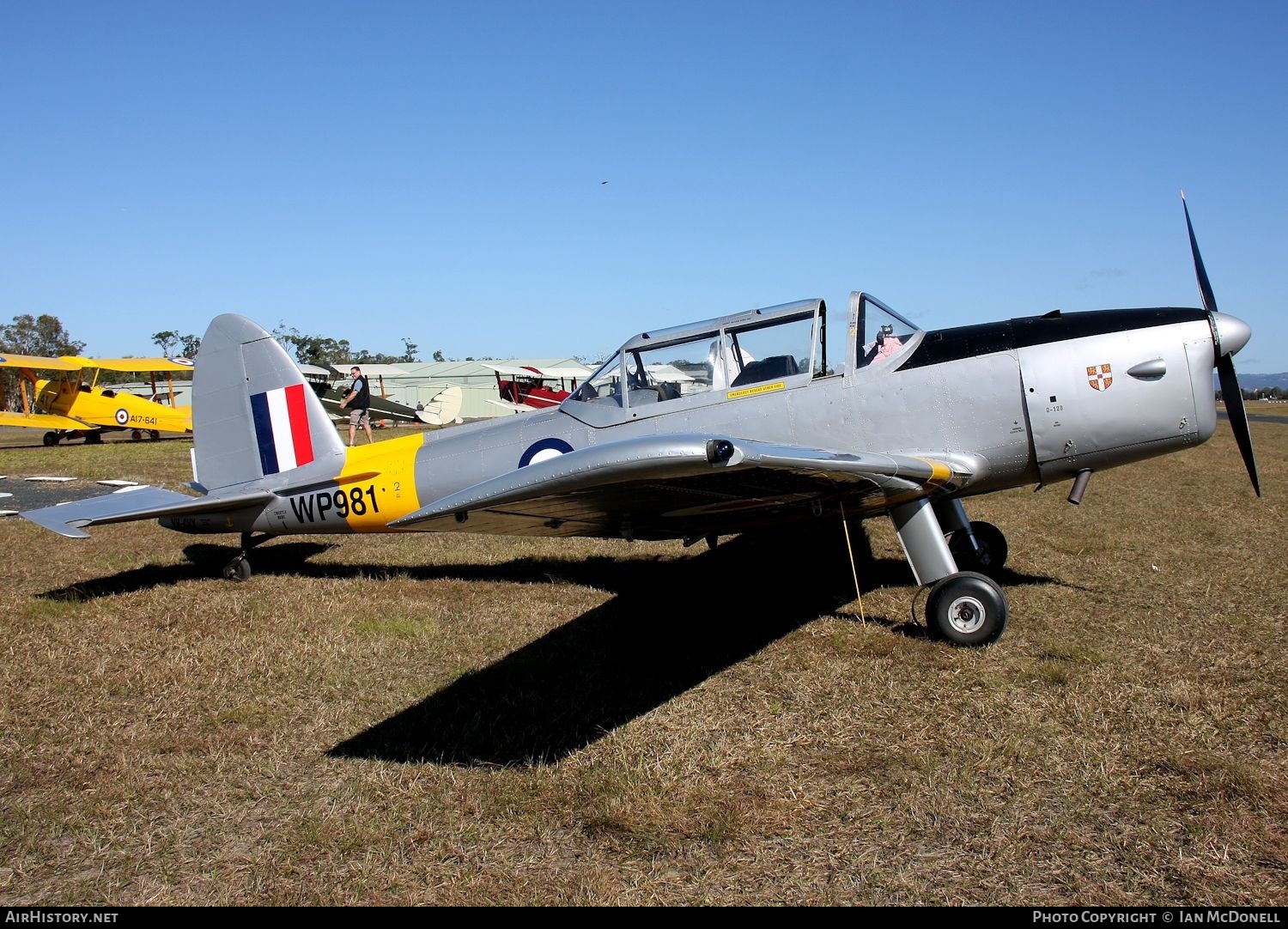 Aircraft Photo of VH-SHX / WP981 | De Havilland Canada DHC-1 Chipmunk T10 | UK - Air Force | AirHistory.net #155787