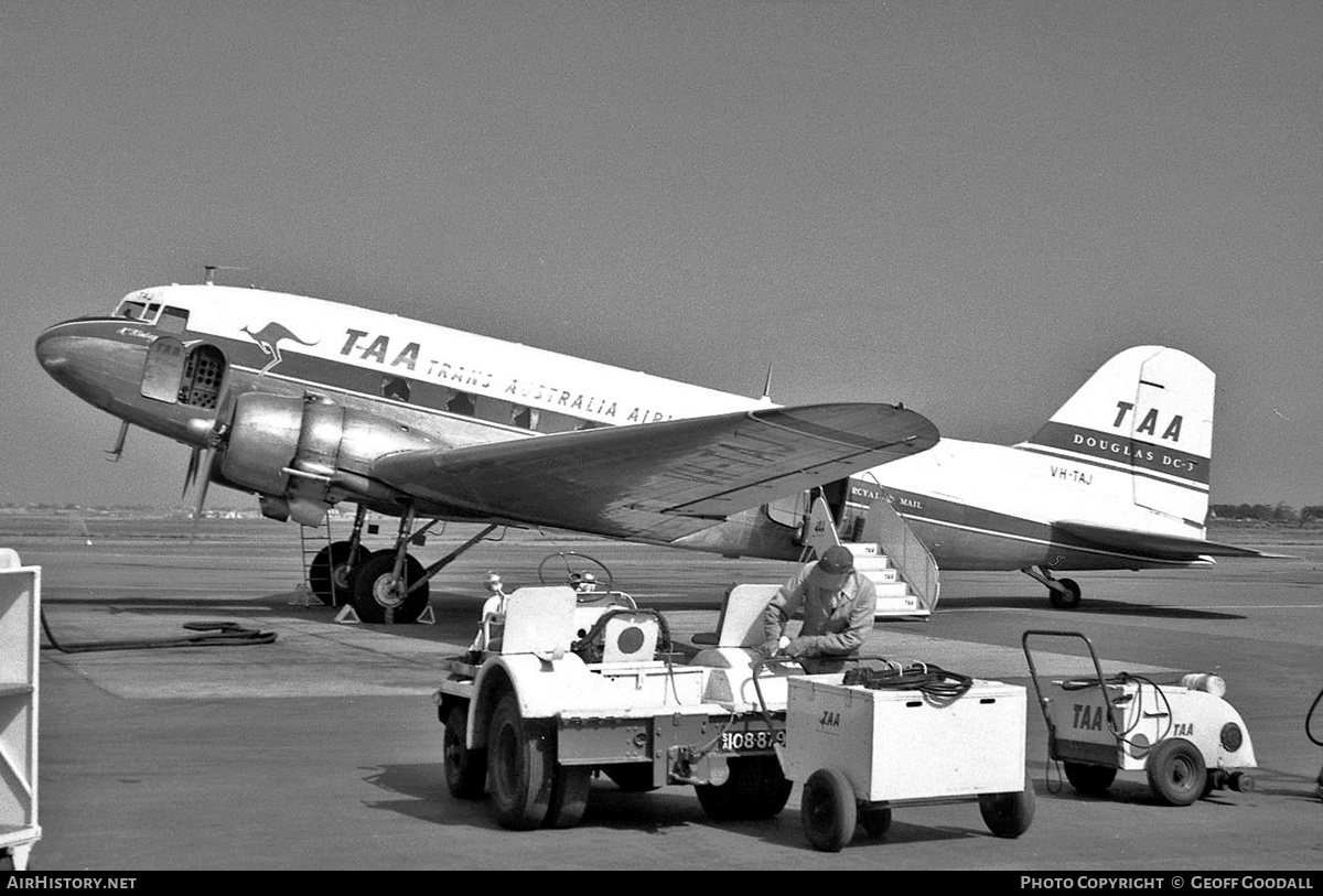 Aircraft Photo of VH-TAJ | Douglas DC-3(C) | Trans-Australia Airlines - TAA | AirHistory.net #155807