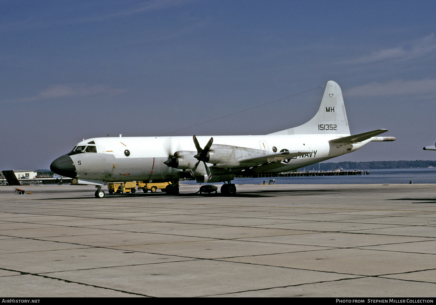 Aircraft Photo of 151352 | Lockheed P-3A Orion | USA - Navy | AirHistory.net #155833