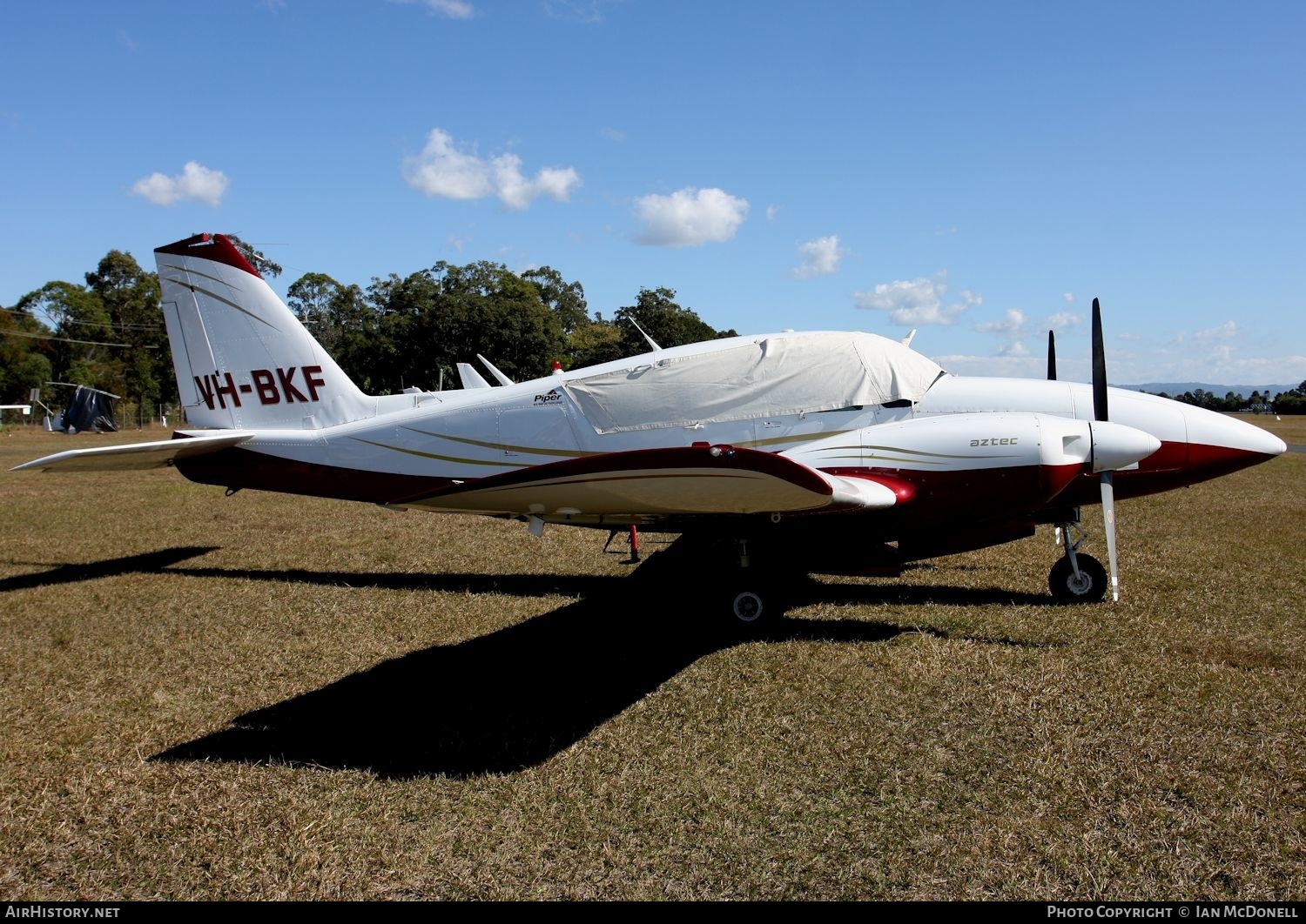 Aircraft Photo of VH-BKF | Piper PA-23-250 Aztec E | AirHistory.net #155851